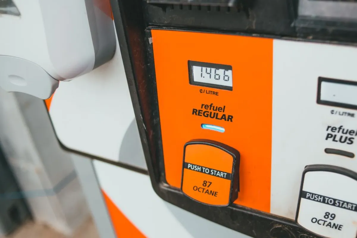 Premier plein de superéthanol E85 après la conversion éthanol à Saint-Maur-des-Fossés