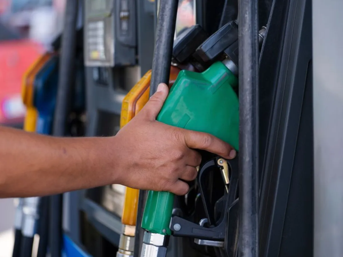 Pompe de superéthanol E85 en station près de Vitry-sur-Seine